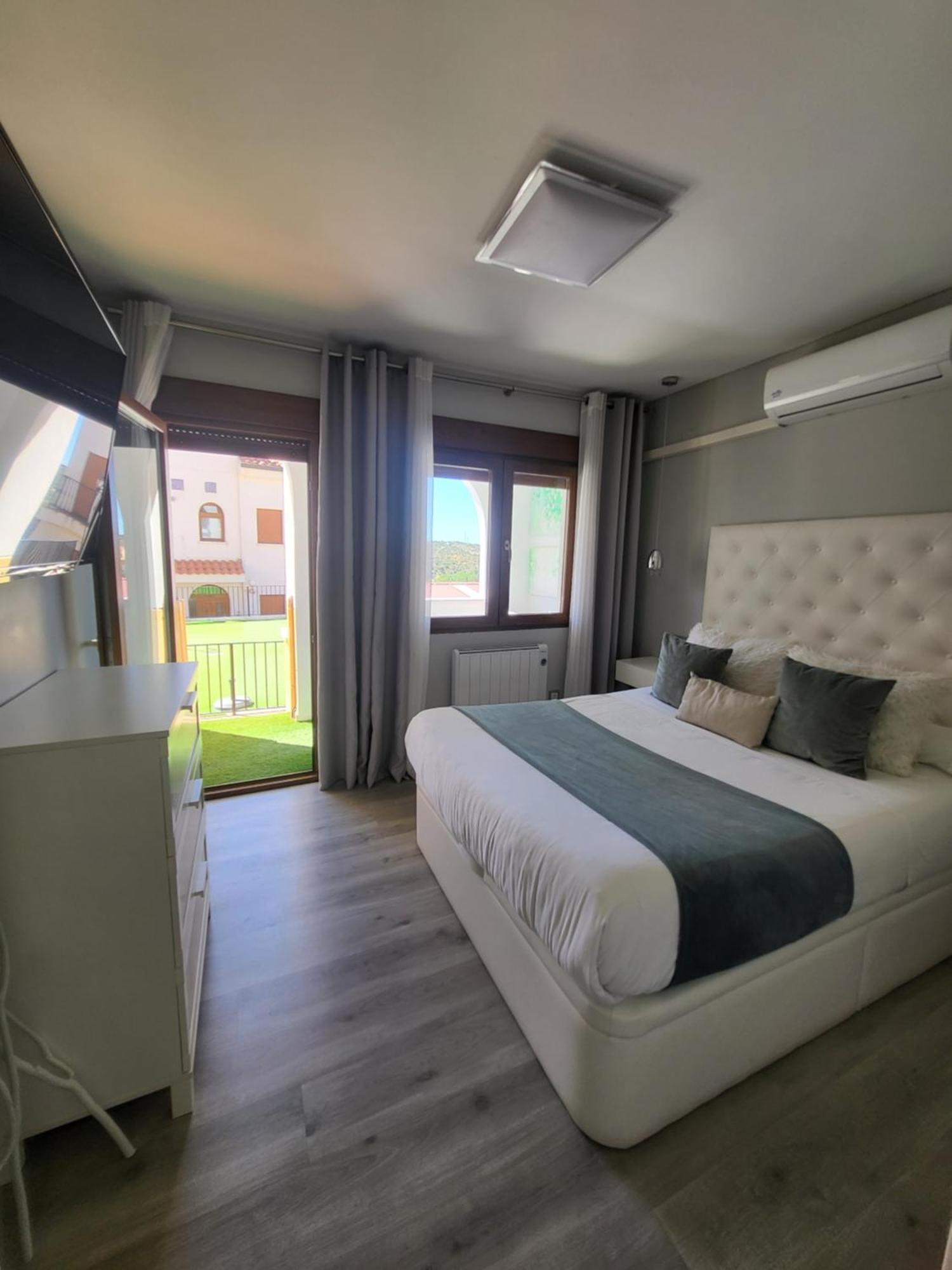 Suite Ruidera Beach ภายนอก รูปภาพ
