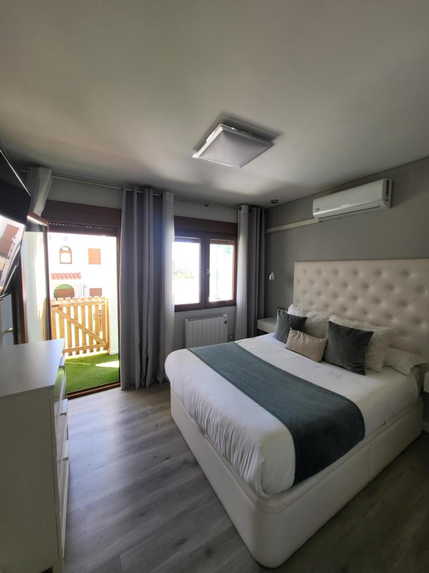 Suite Ruidera Beach ภายนอก รูปภาพ